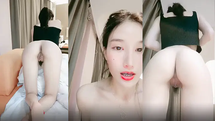【清纯翘臀】美穴小姐姐今天独自一人诱惑,没穿内裤翘起屁股露逼,揉捏奶子表情淫荡,站立对著镜头掰开屁股。